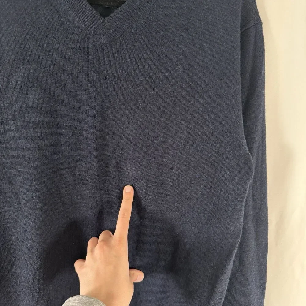 Turnbury Extra Fine Merino Wool Sweater Men's Small Blue V-Neck Knit Long Slv